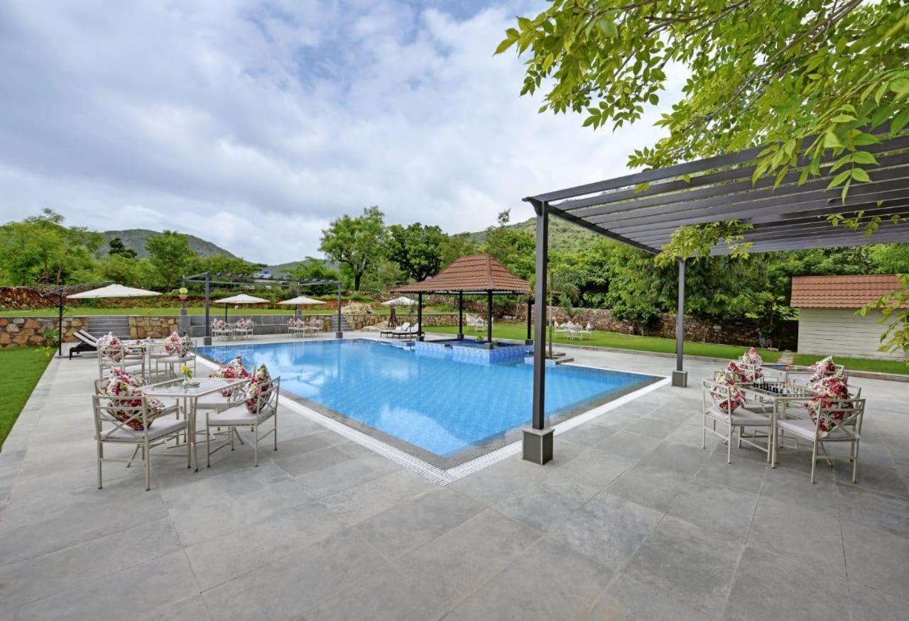 The Hunting Lodge Resort Udaipur - Villas & Pool Dabok Buitenkant foto