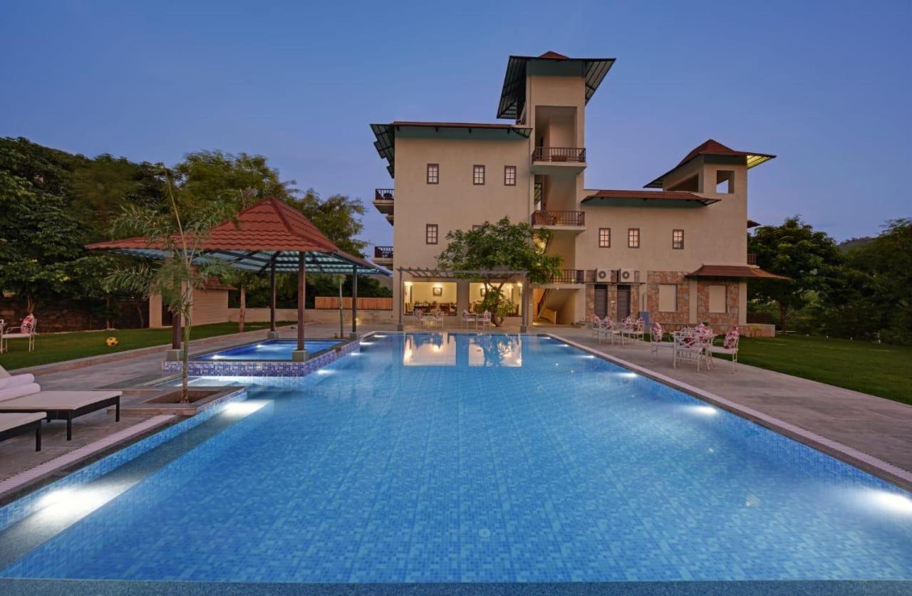 The Hunting Lodge Resort Udaipur - Villas & Pool Dabok Buitenkant foto